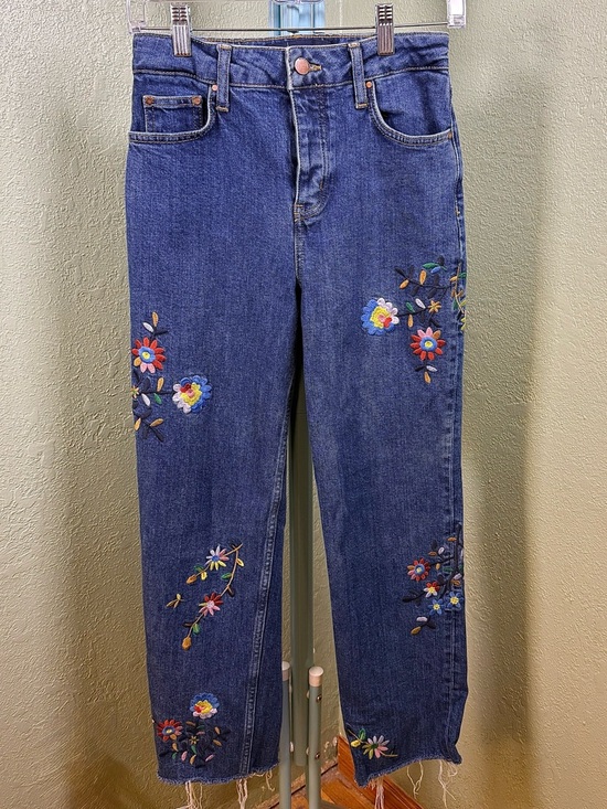 Boden Denim - Boden Dark Blue Straight-Leg Jeans with Multicolor Floral Embroidery